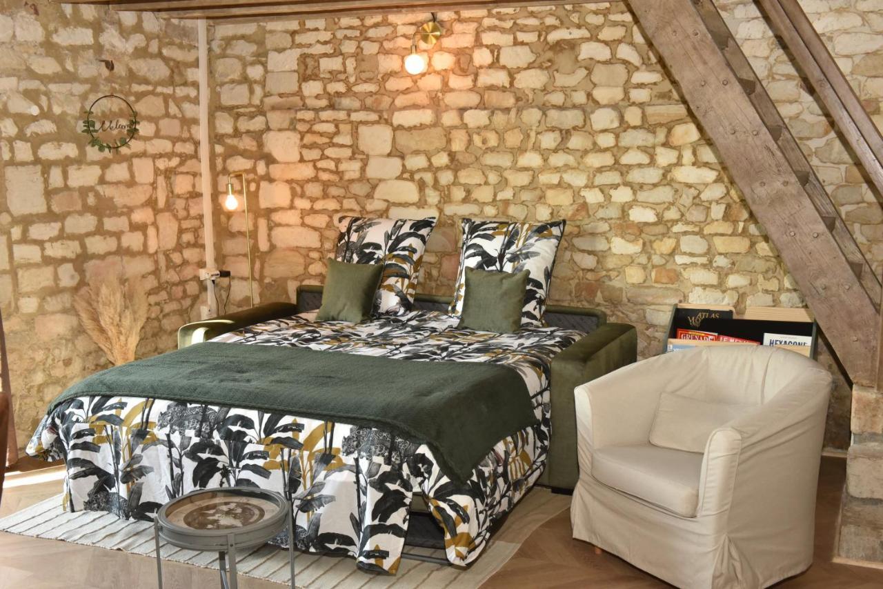 Maisonnette Du Bonheur - Vue Campagne - Baignoire Balneo 32 Jets - Lits Queen Size Vadencourt  Exterior foto